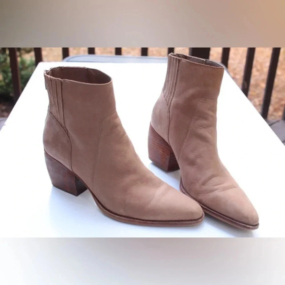 Vince Camuto Devena ankle boots - Picture 11 of 11